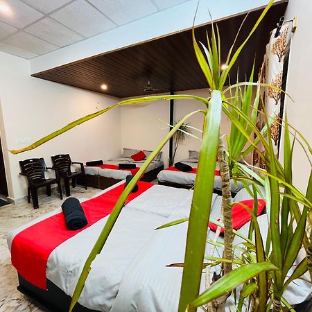Hotel Adh Hazel Wood Mysuru Zewnętrze zdjęcie