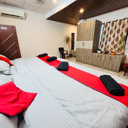 Hotel Adh Hazel Wood Mysuru Zewnętrze zdjęcie