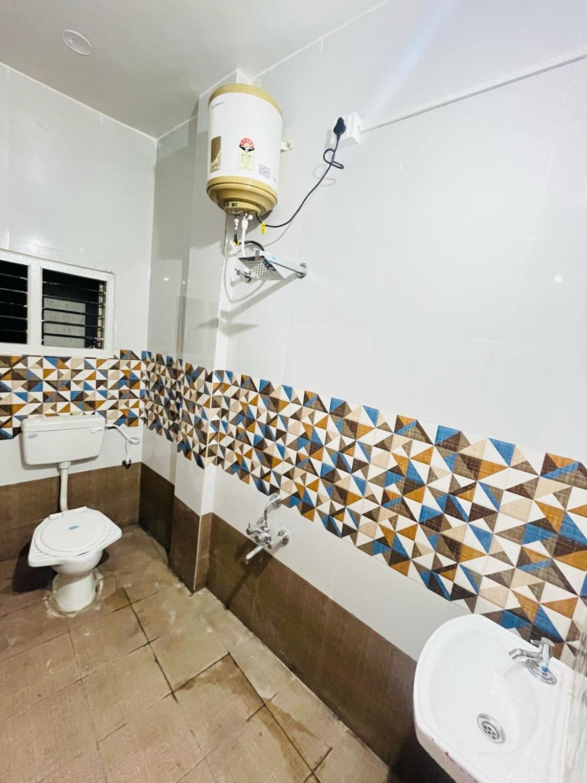 Hotel Adh Hazel Wood Mysuru Zewnętrze zdjęcie